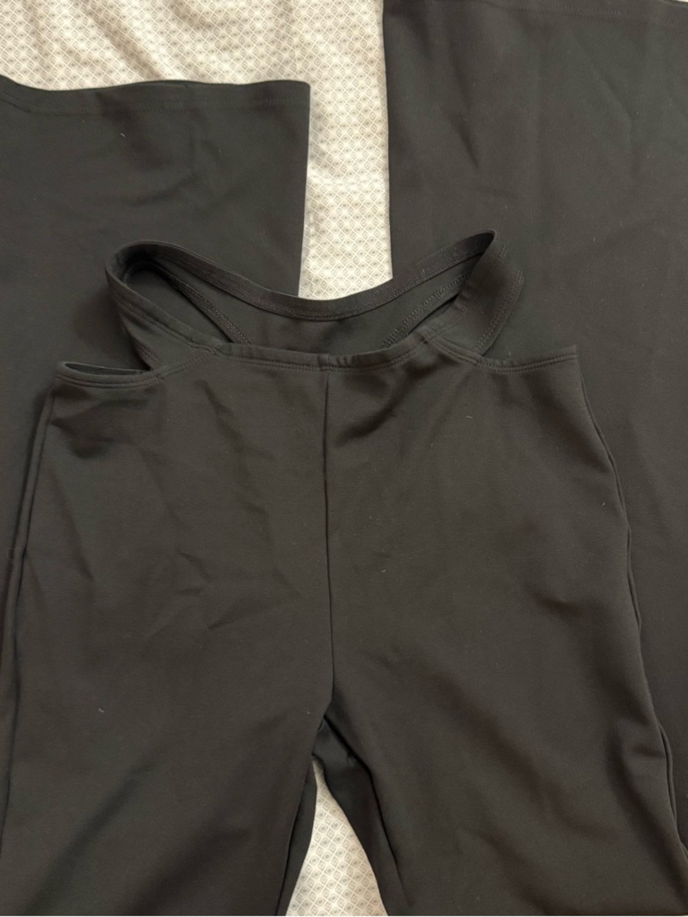 Adika Black High-Waist Stretch Leggings - M